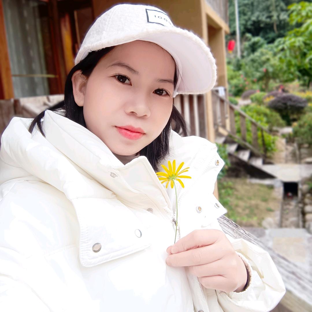 英子爱吃肉