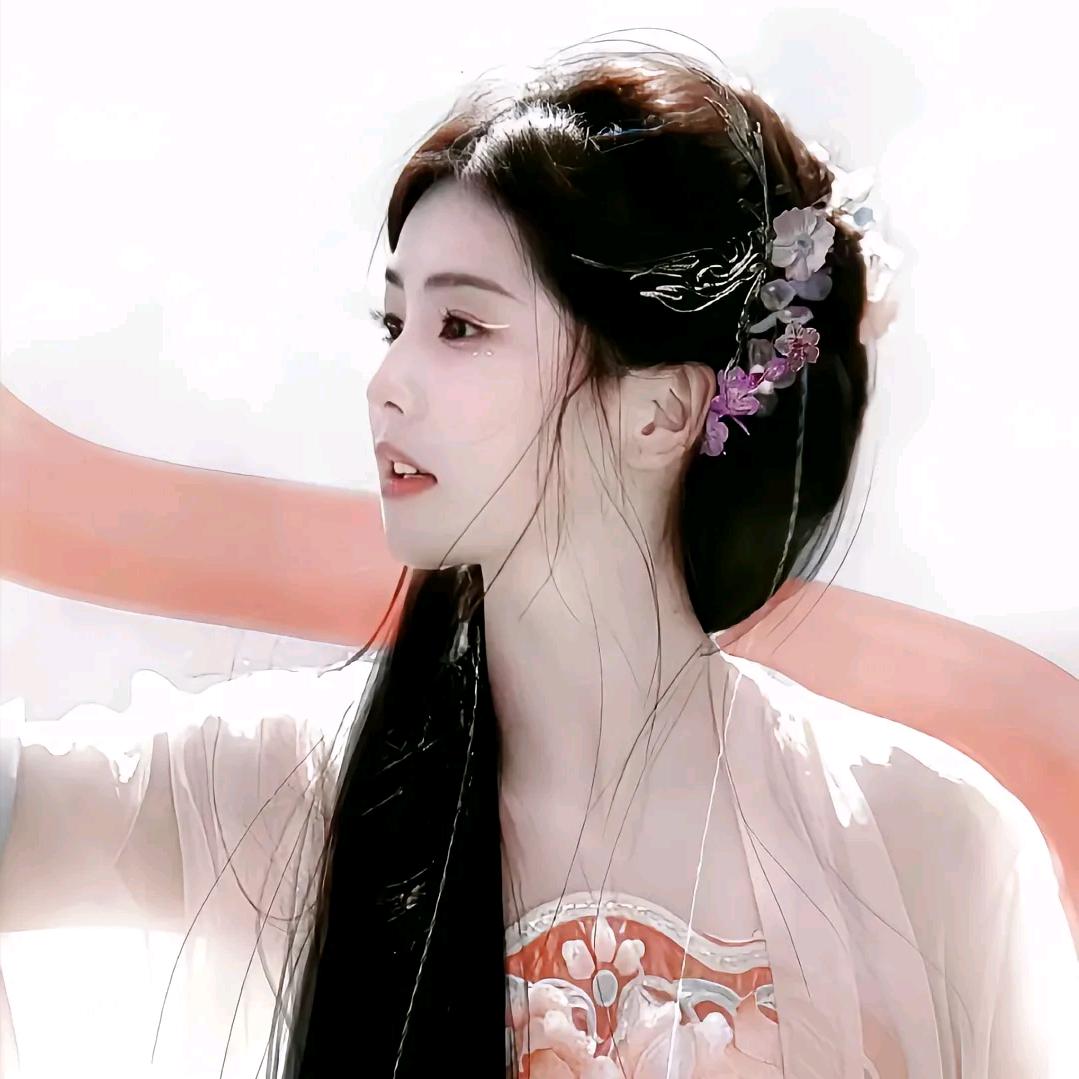 白梦妍（신신）