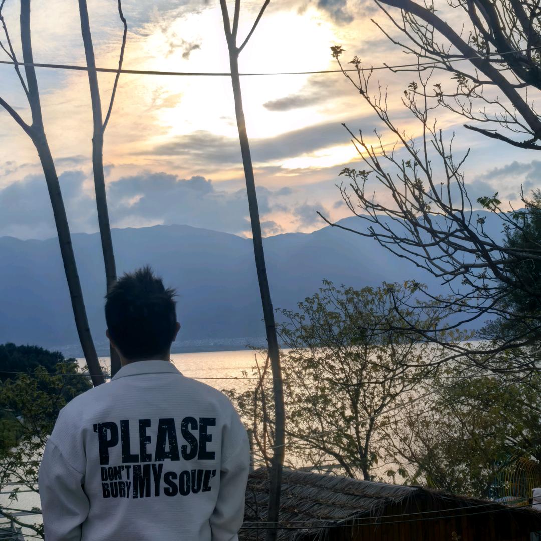 达令(๑•̀ㅂ•́)و✧