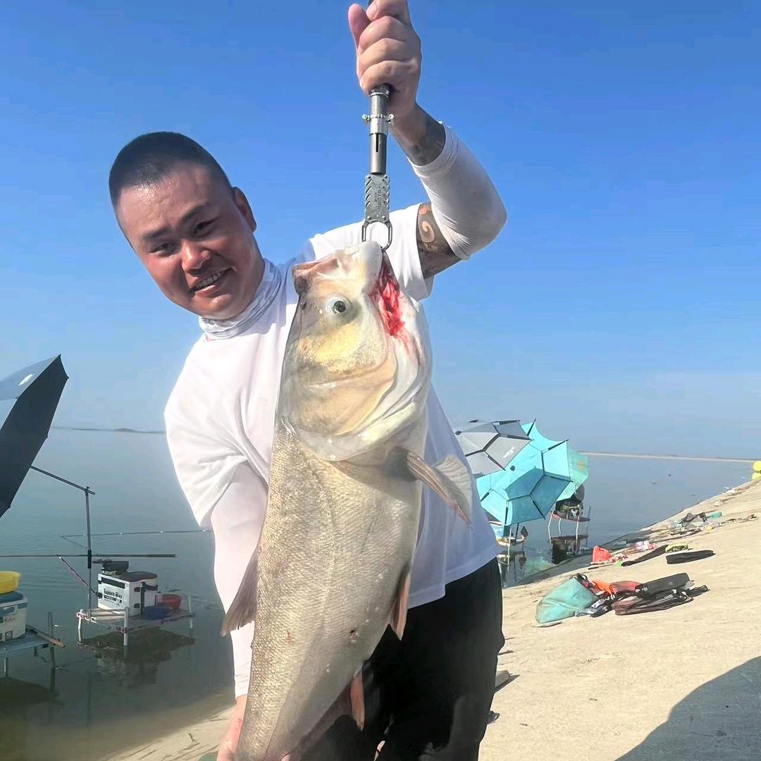 阿杰爱钓鱼🎣