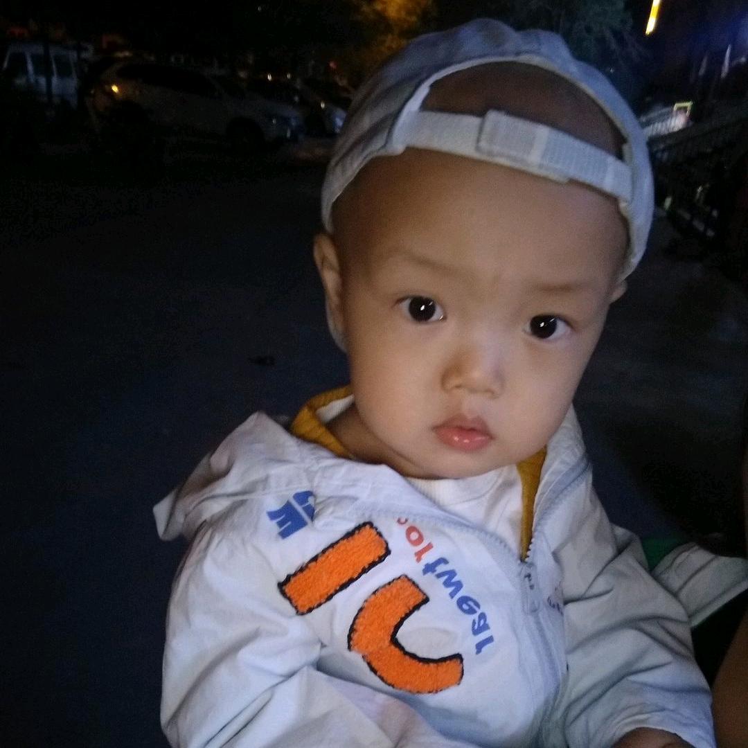 阿凡是帅哥