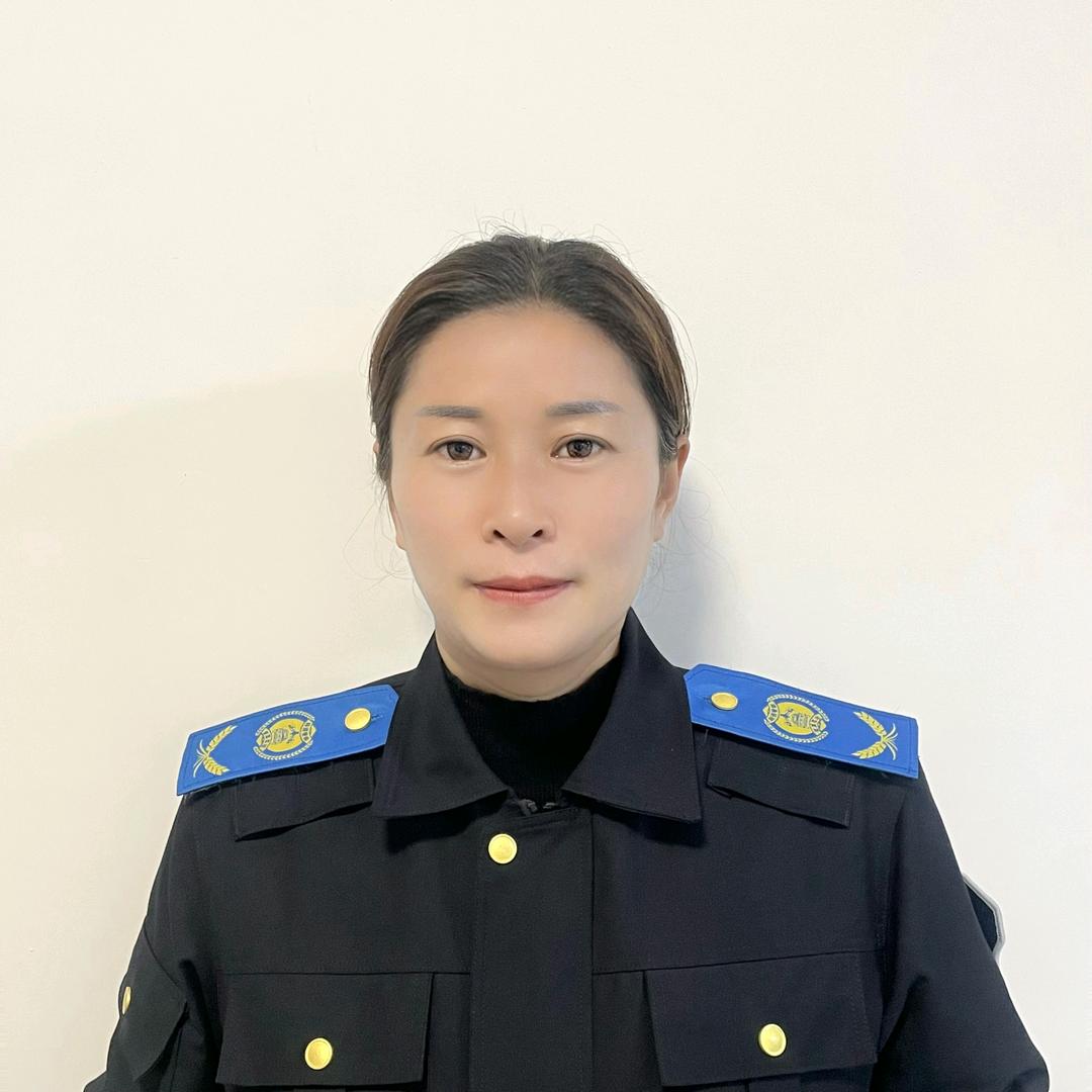 路通驾校，吴教练