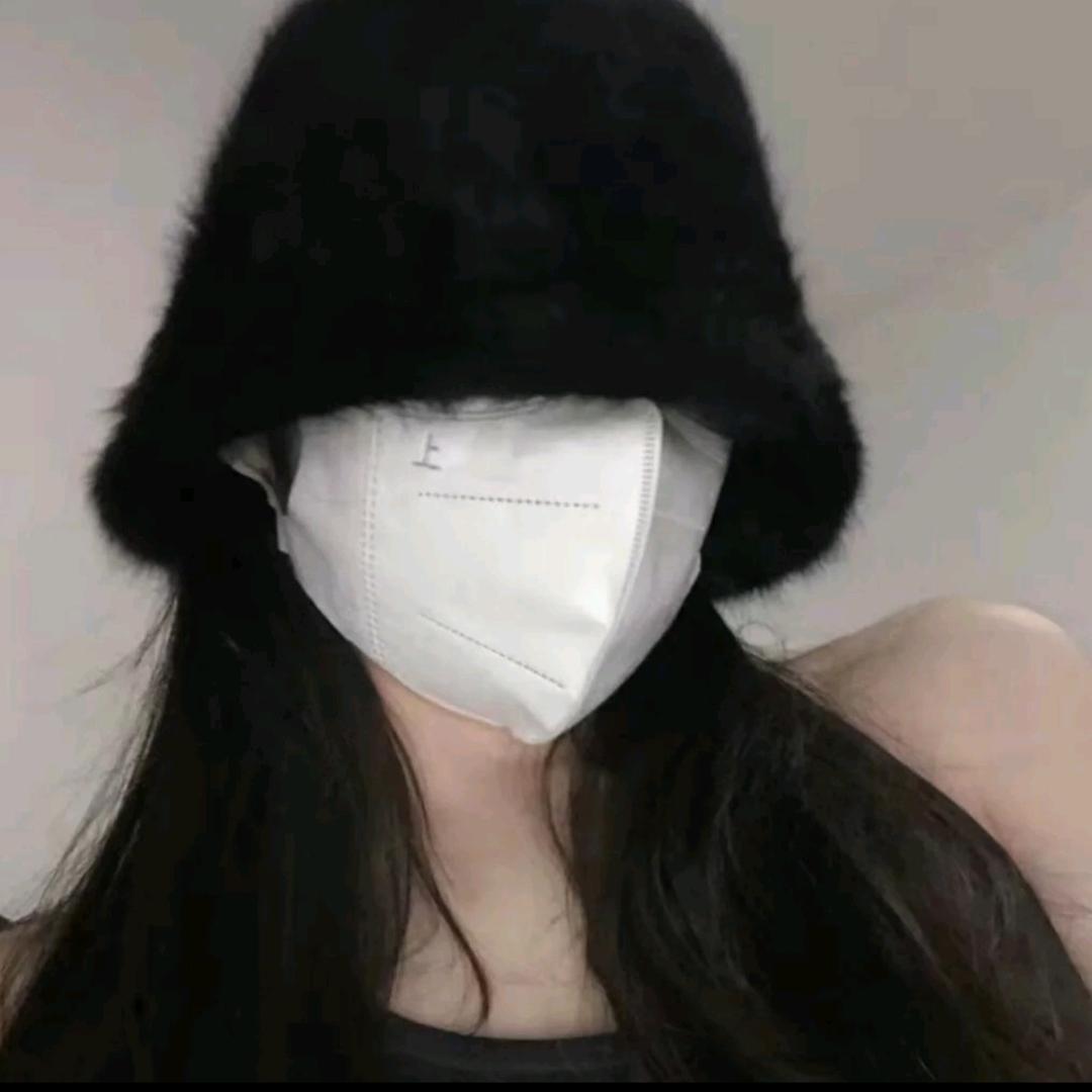 鱼。（岑癫癫）