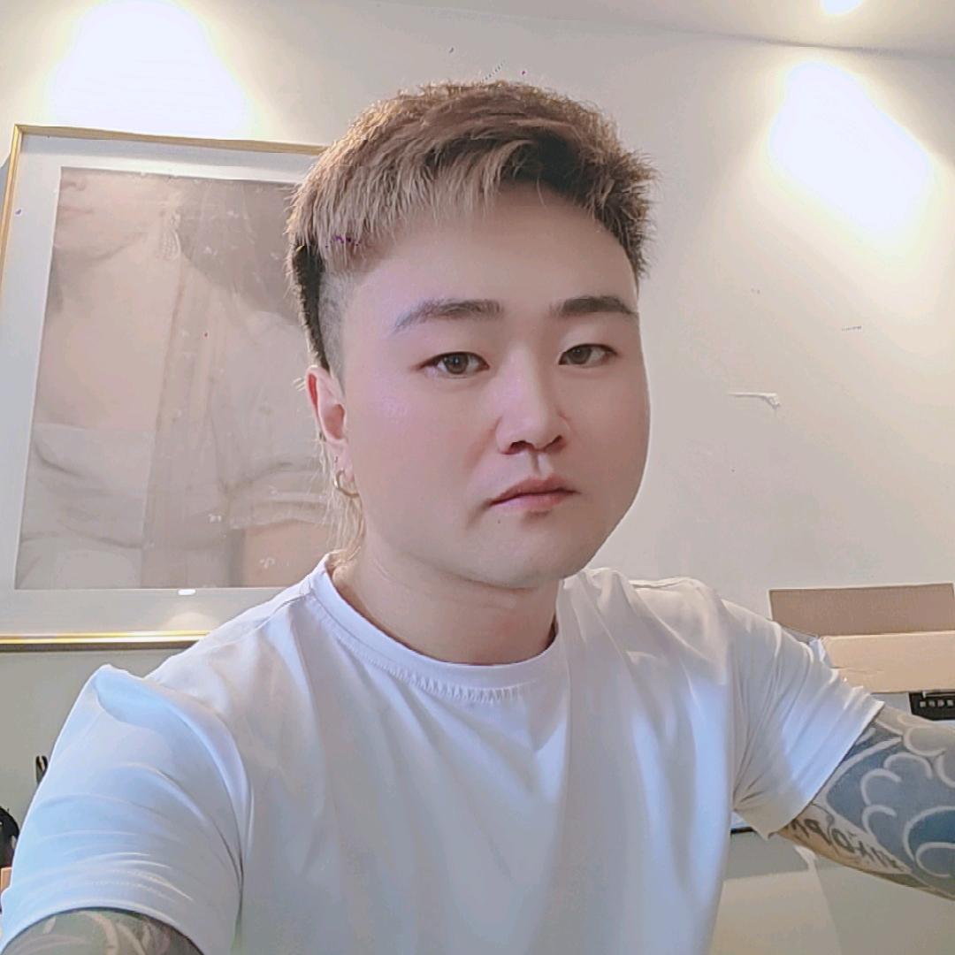 阿亮  夫妇 已分手💔