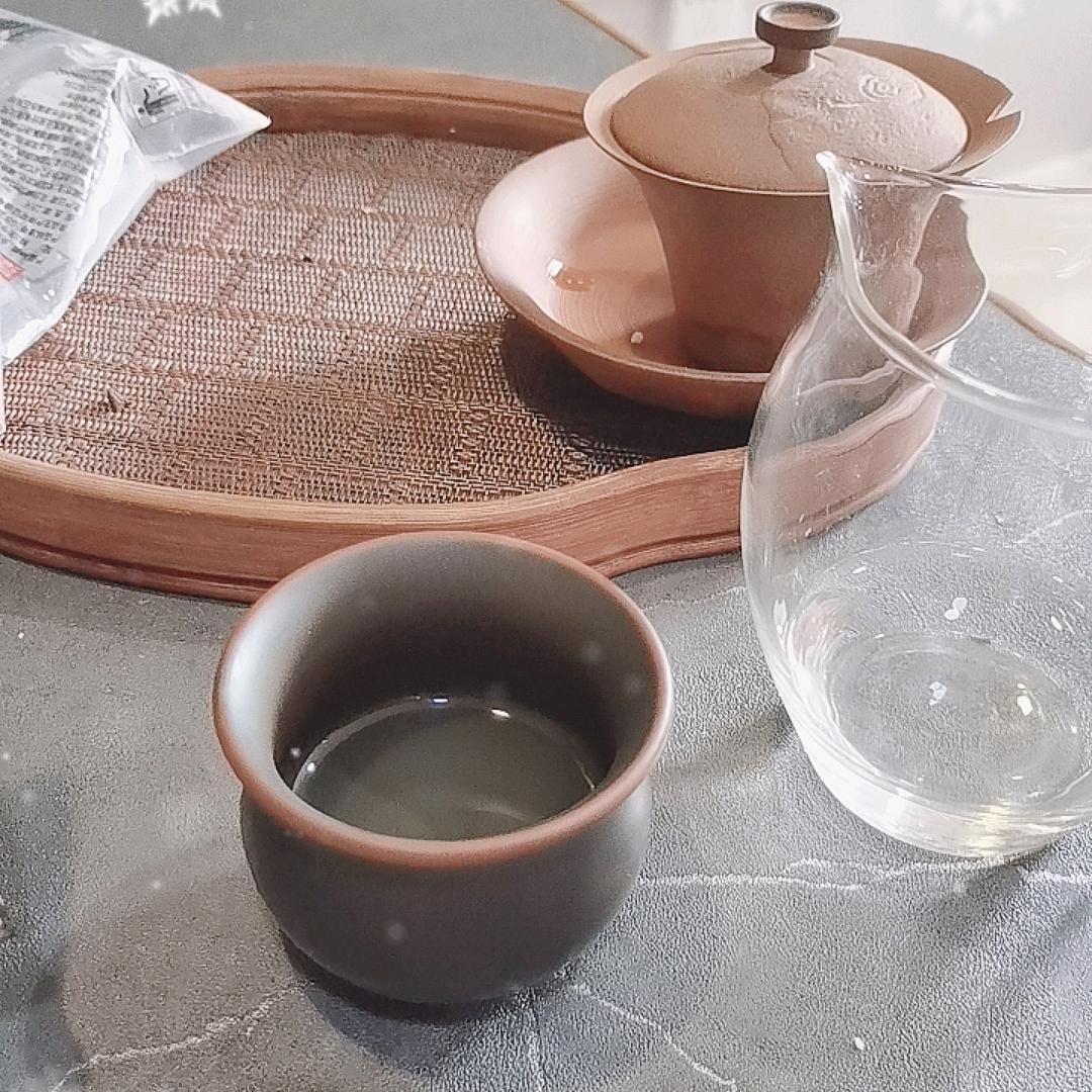 老周  玩茄