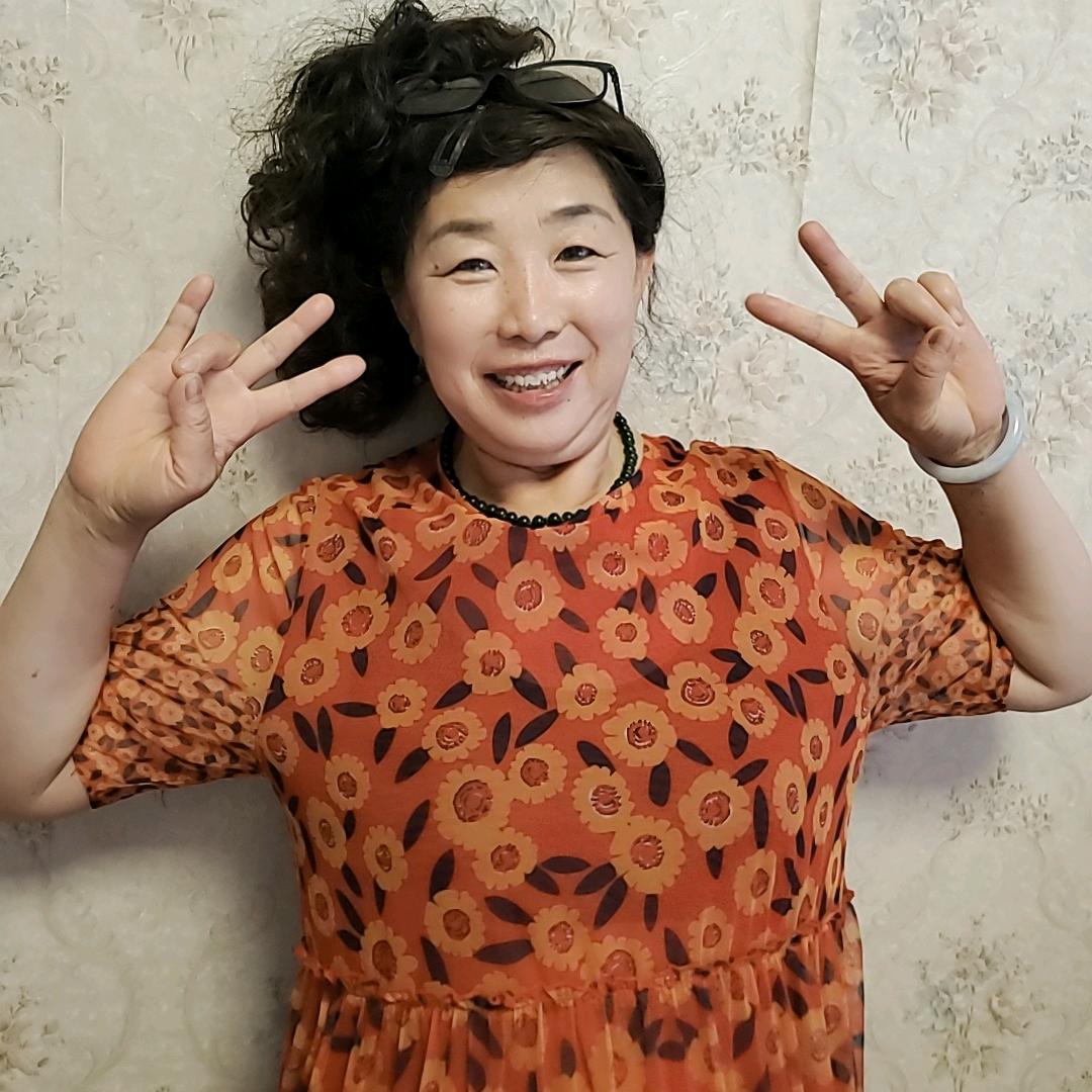 @华姐停播中，不定时开播