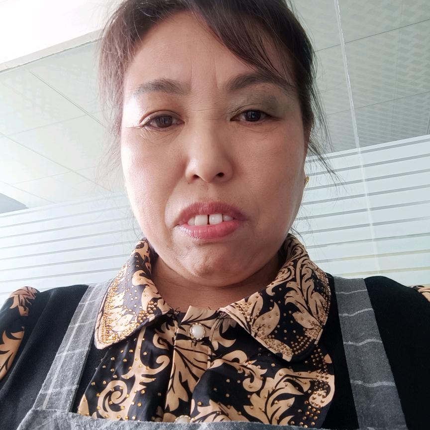 凤姐首播》（晚上8点半开播