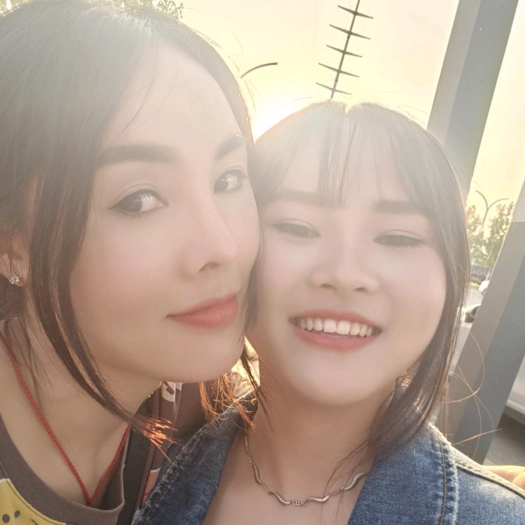 @李姐卷饼
