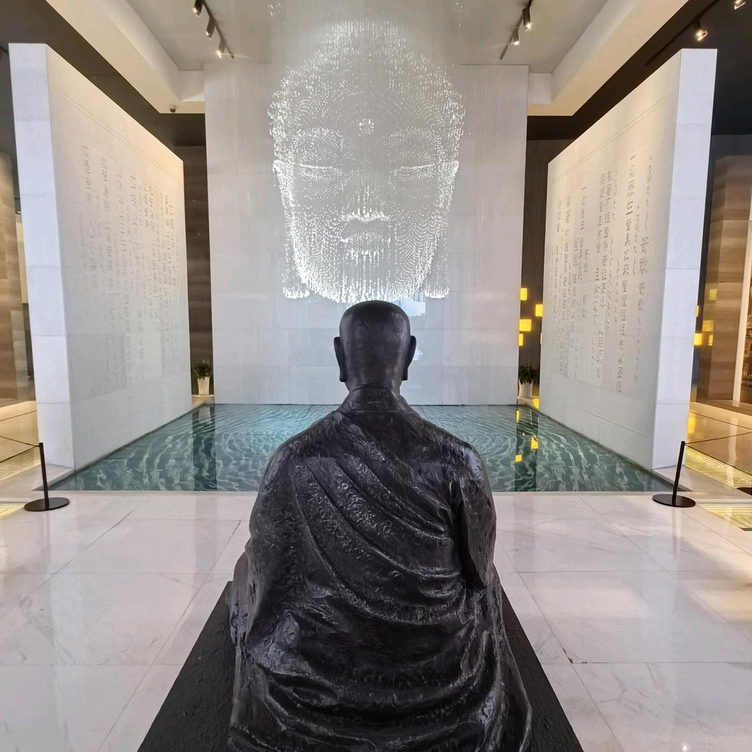明心.