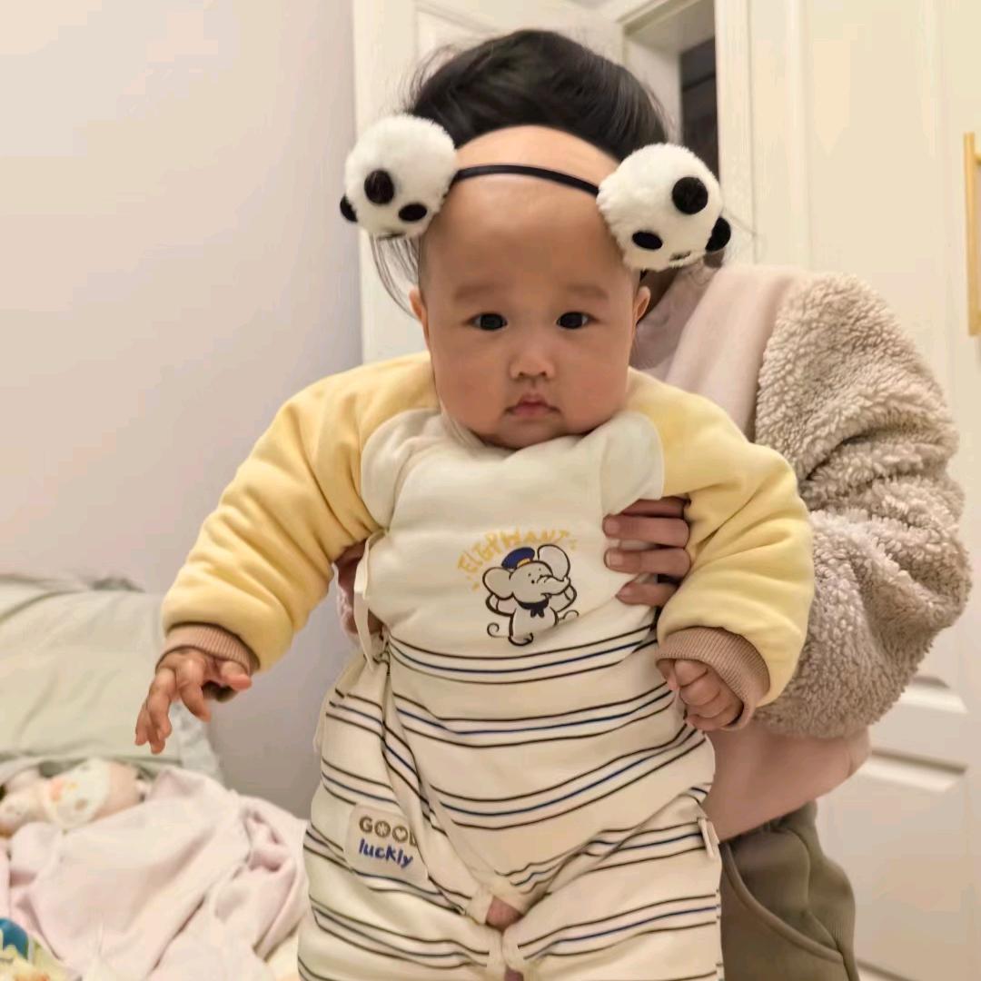 @玥玥哲哲麻麻