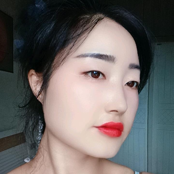 霞妹学跳舞