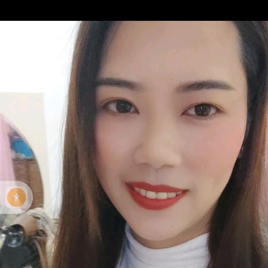 陈笑笑