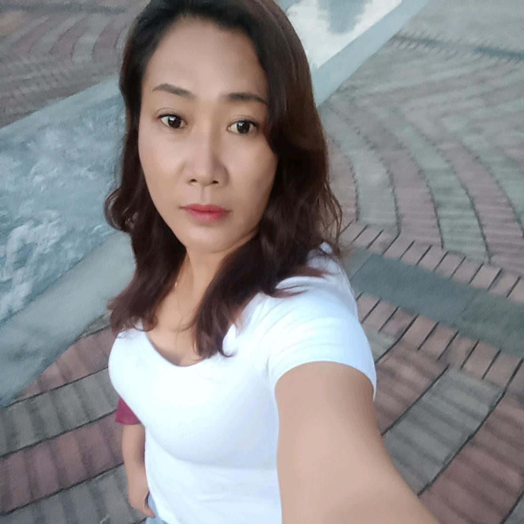 佤族黑妹