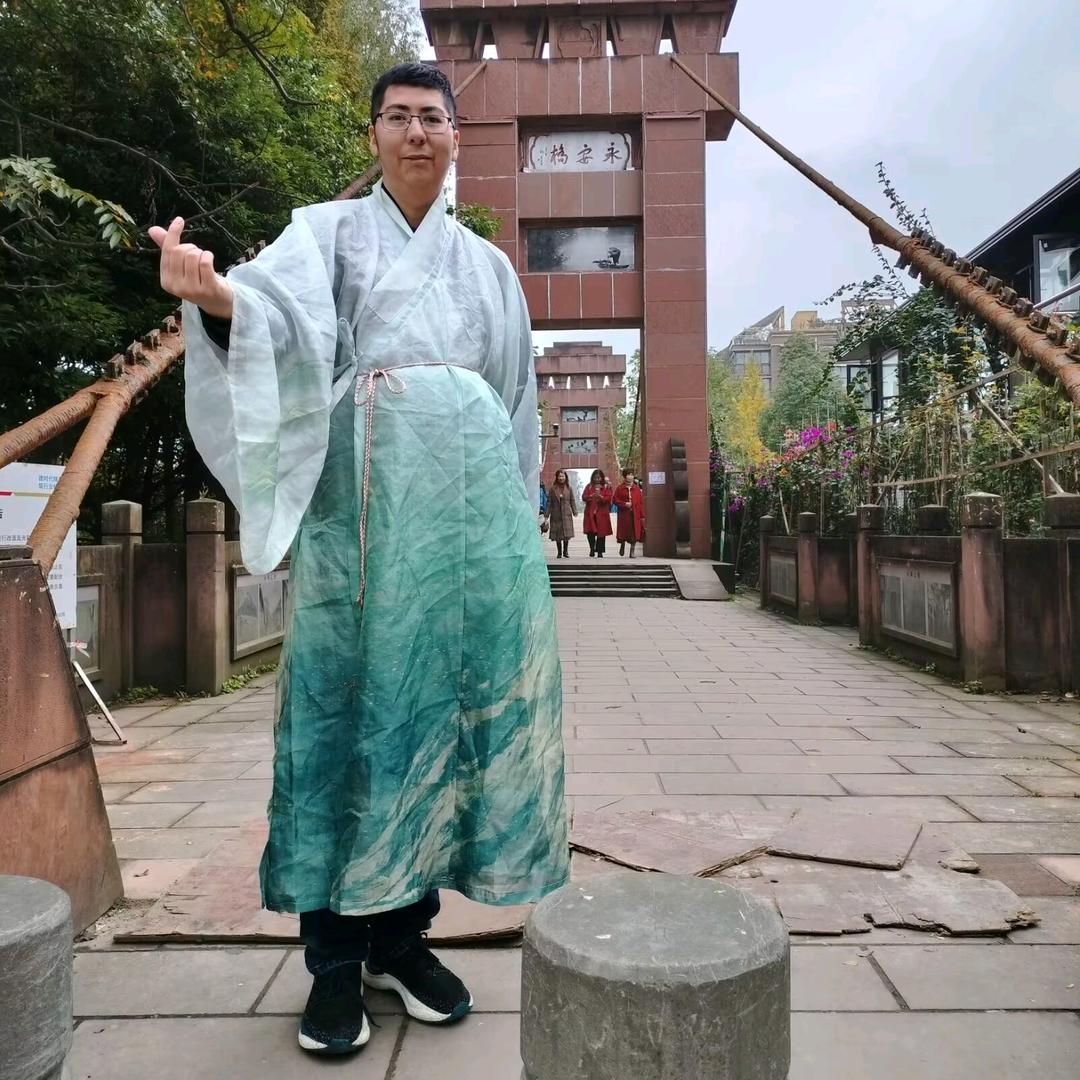 彭州源少