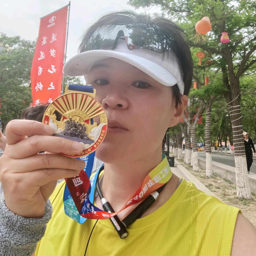 跑不快的翁妈