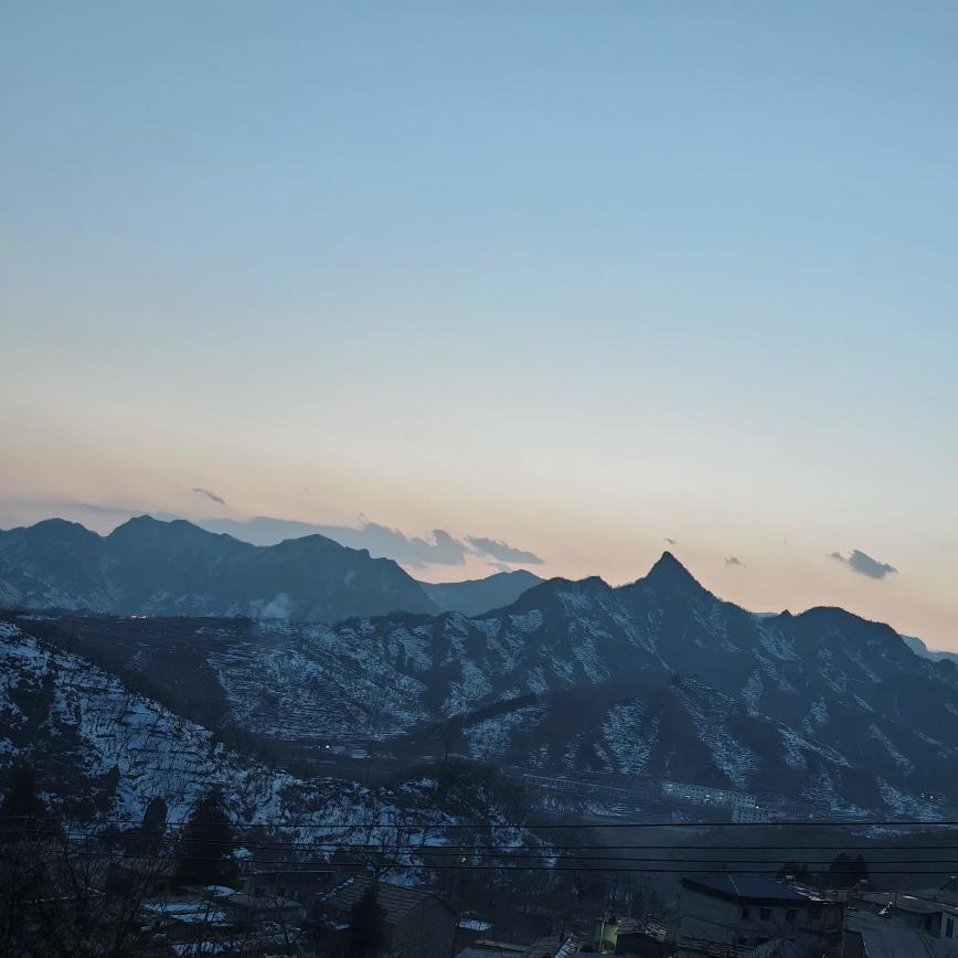 露曦城