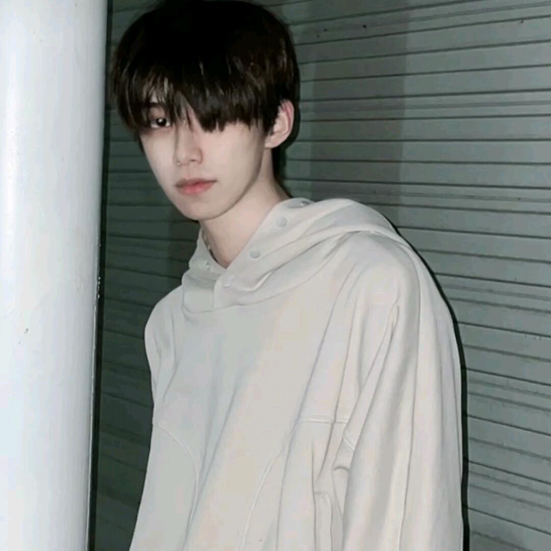 㐅
