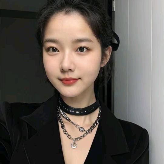 瓶子里的苹果🍎