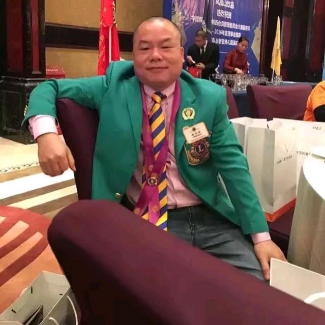 李华安 三木坊红木家具