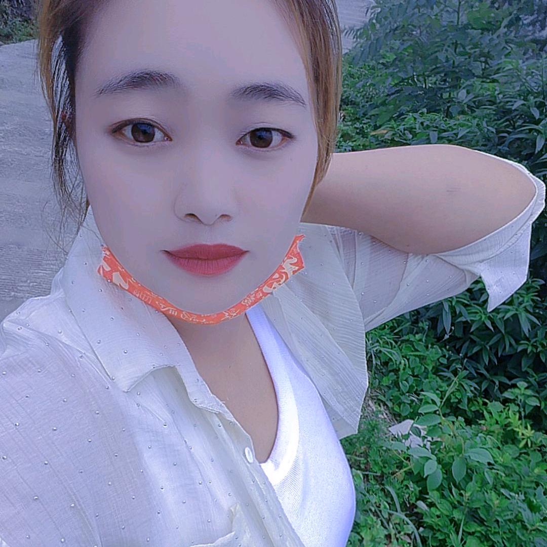 杨微微