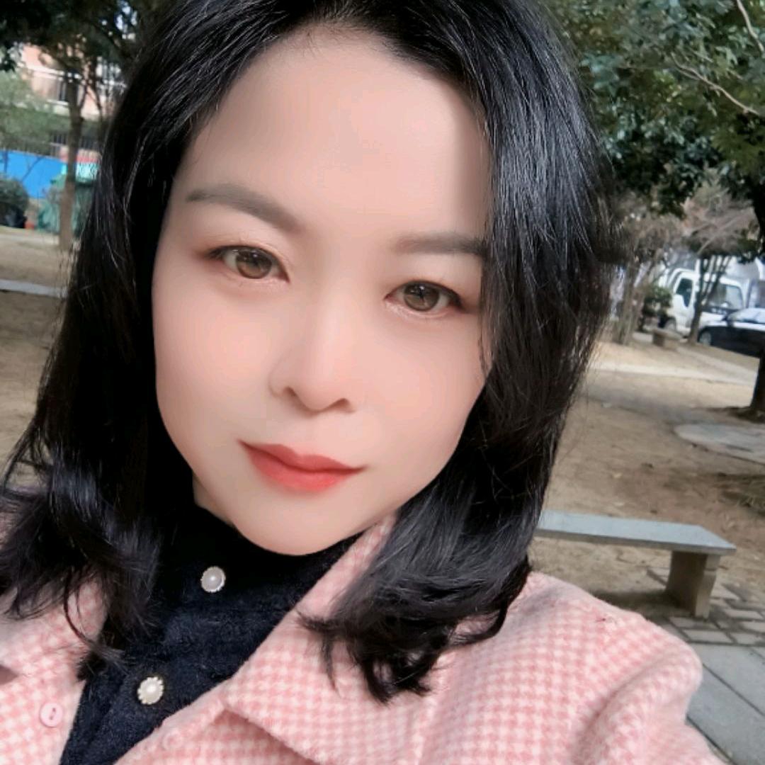 ╭(依梦╰)╮