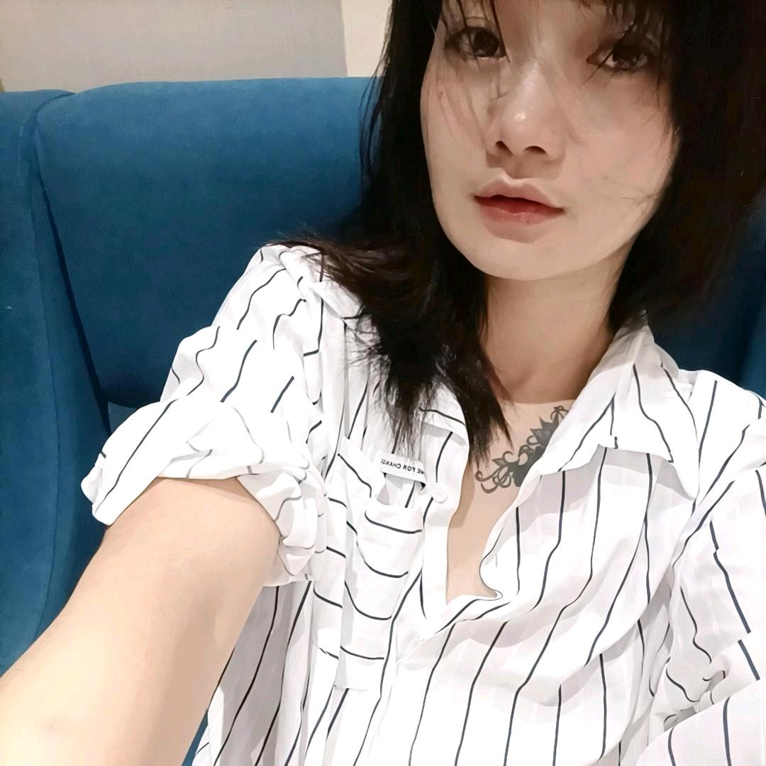 💞浅色夏末💞