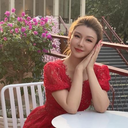 淄博冯程程