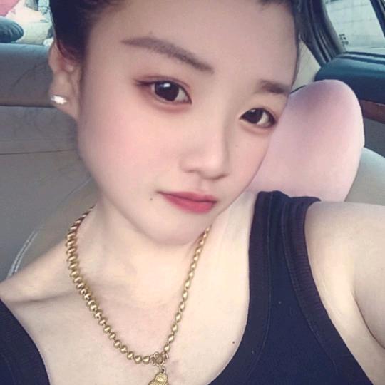 小时候可俊了