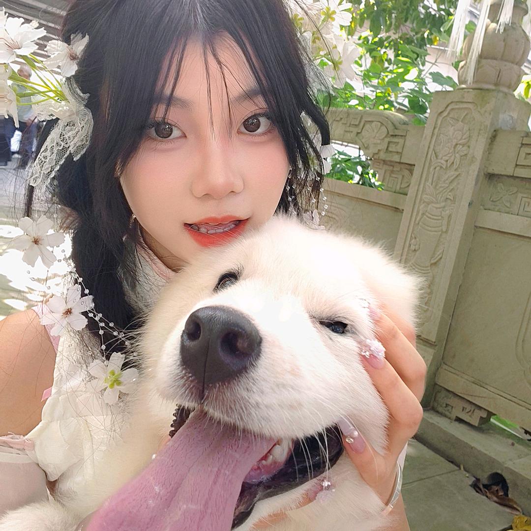 莓泥不行ʸᵃ.ʚʕ̯•͡˔•̯᷅ʔɞ