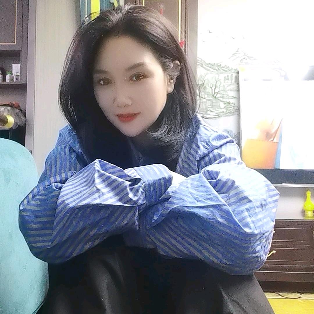 小雷（^_^）