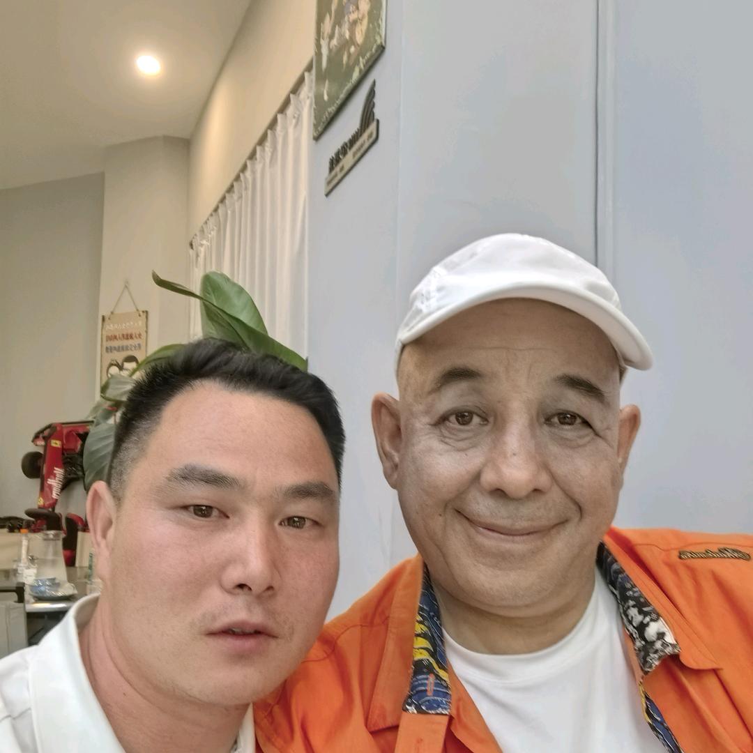 中年男人～啊凯