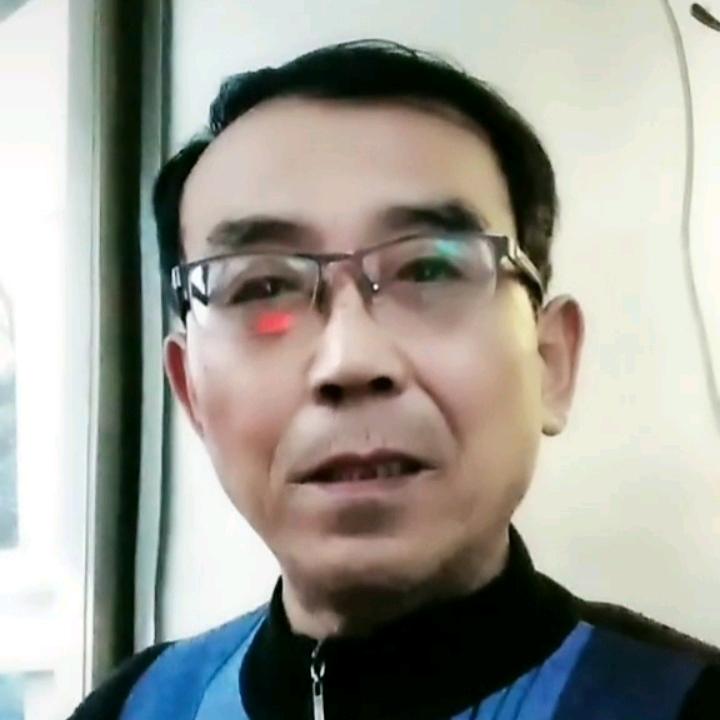 龍哥