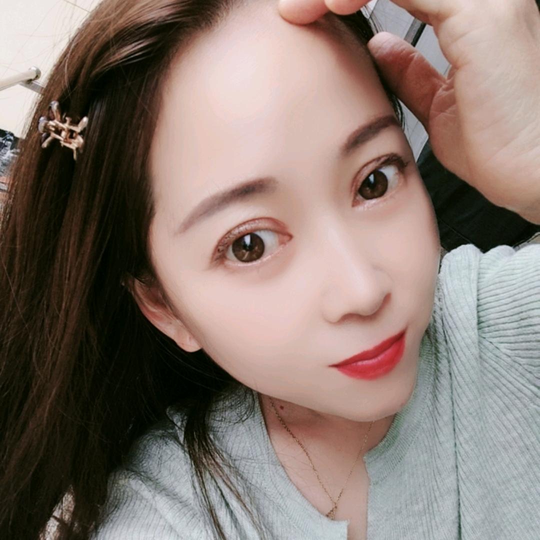 松霄阅红豆