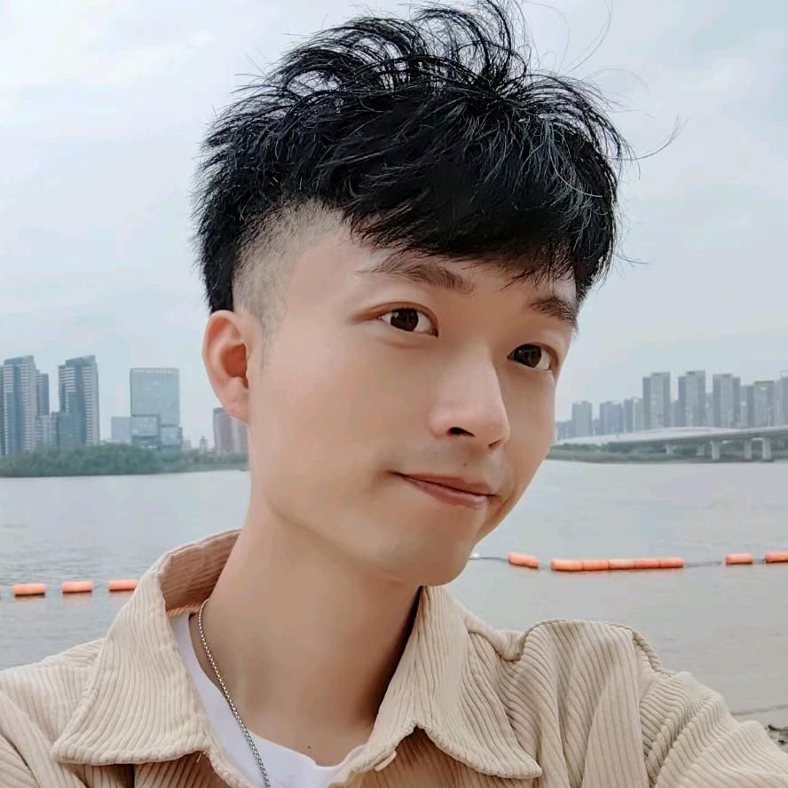 超超.
