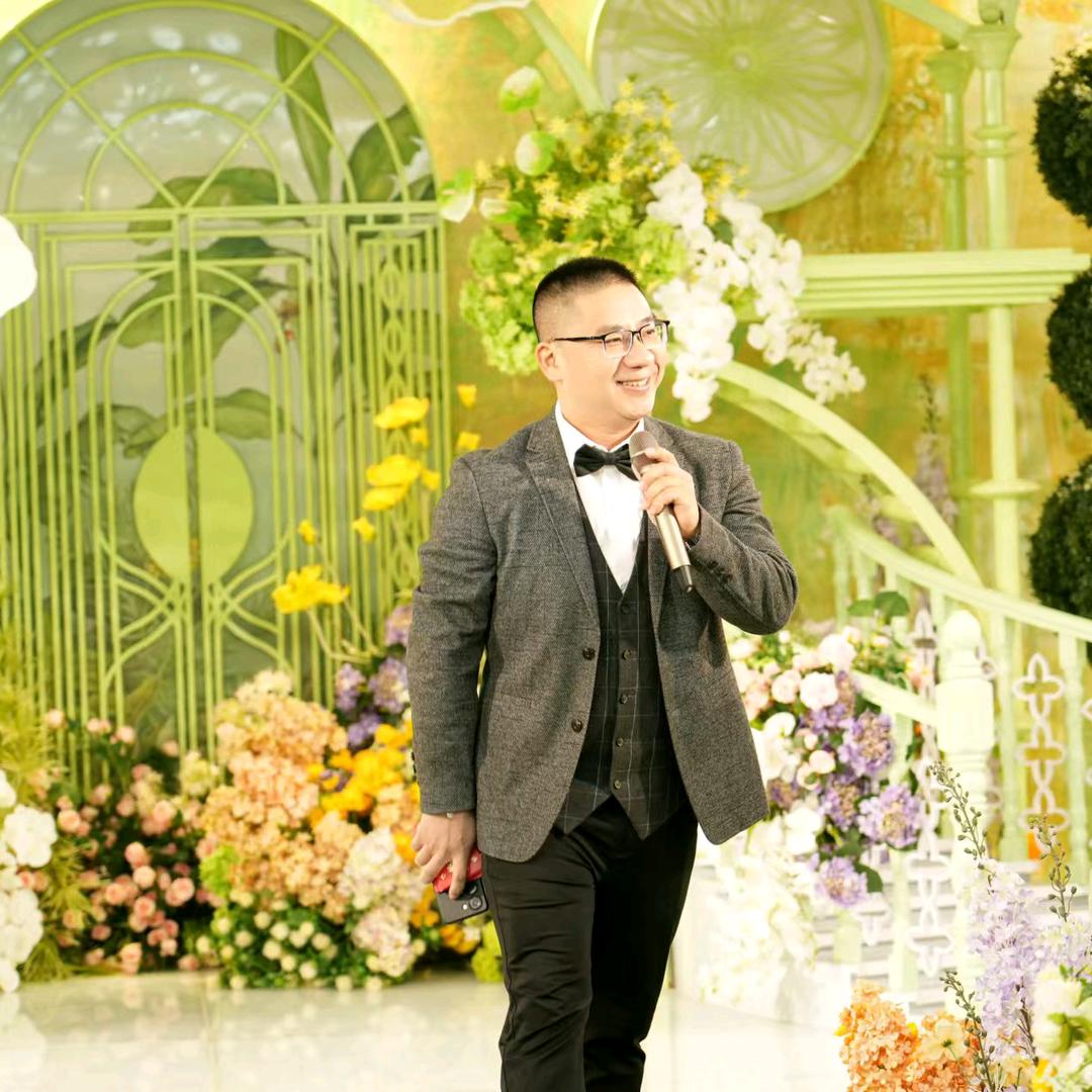 婚庆主持人强子