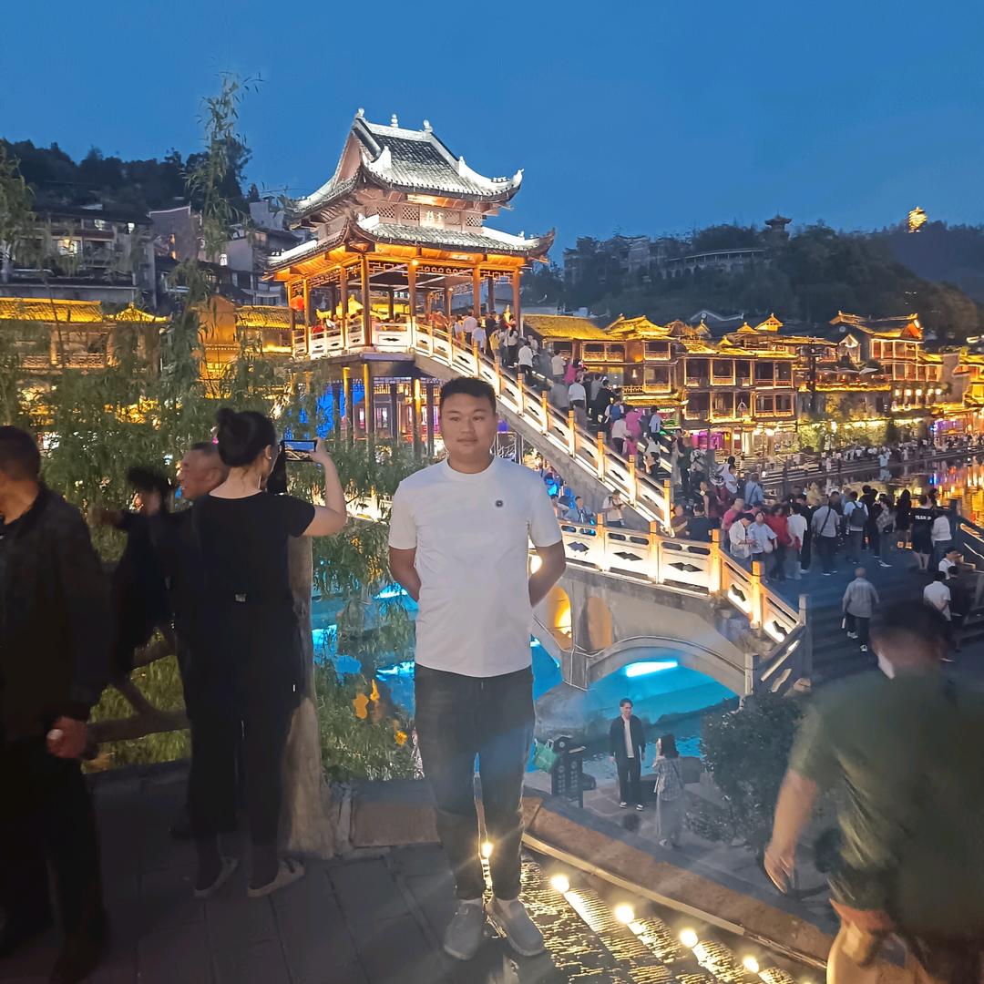 卢紫萱