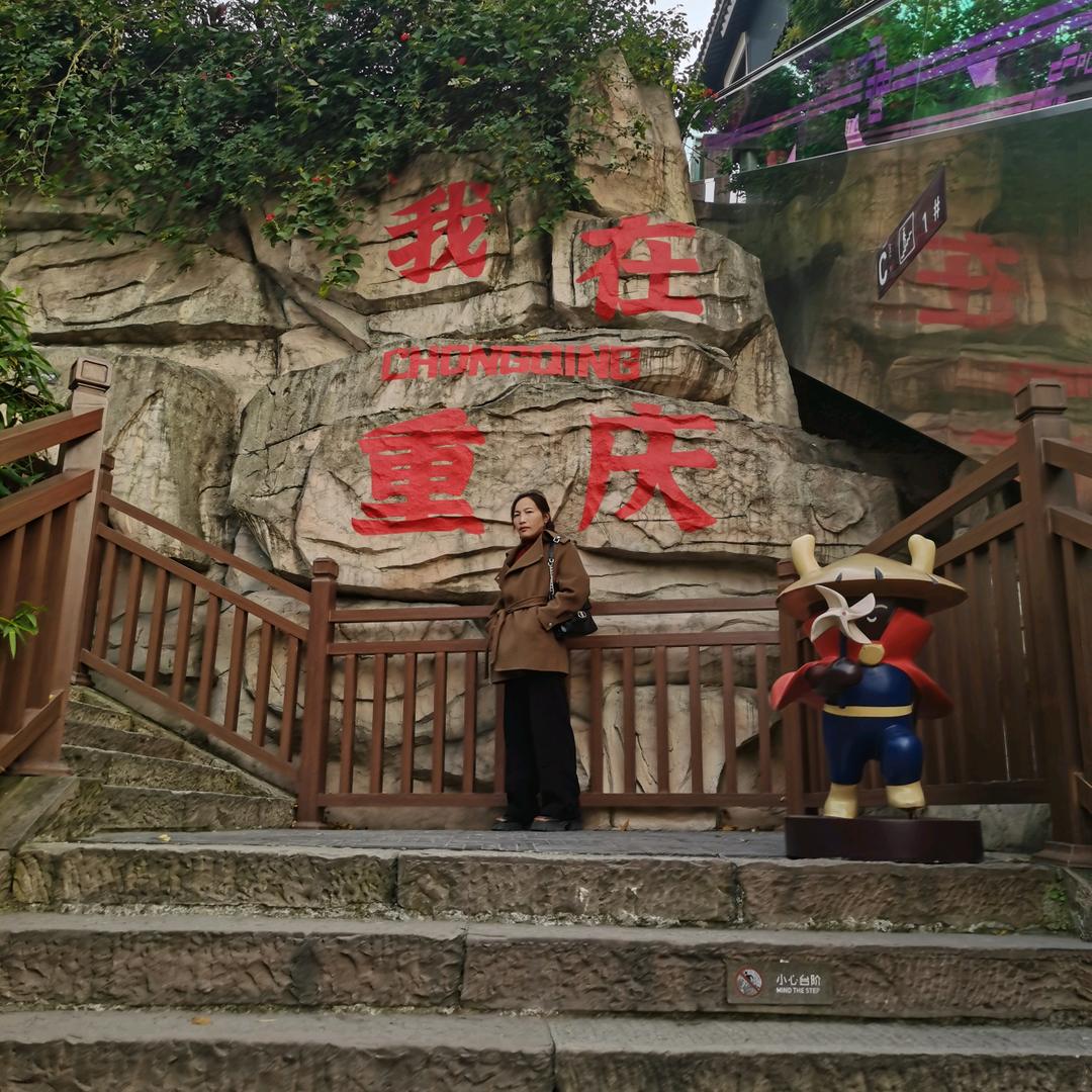 被伤过的心还能爱谁