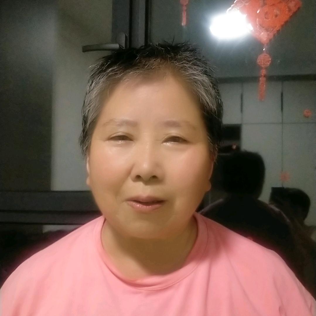 张贵月