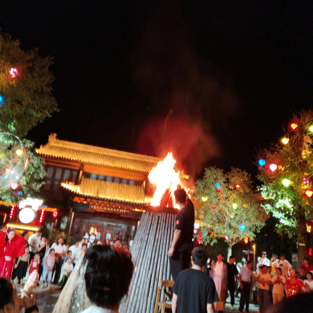 往后余生❤️👄一笑而过