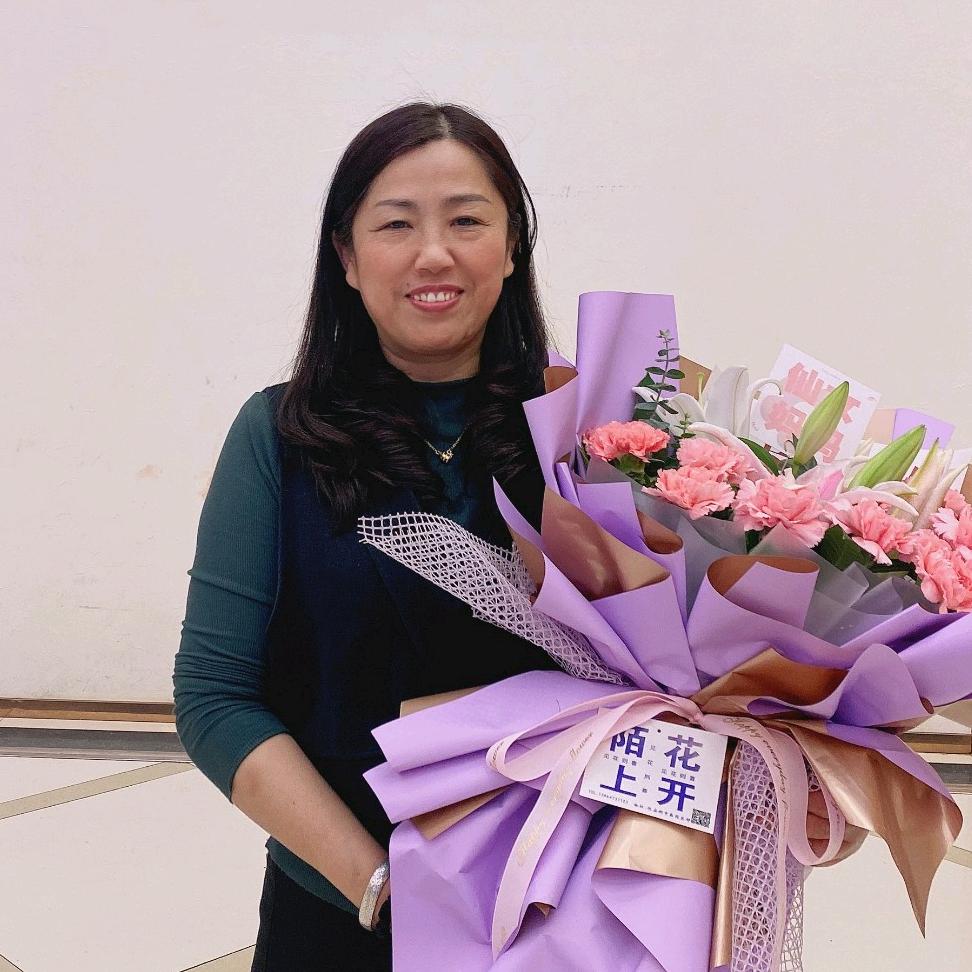 李霞植物染发烫发