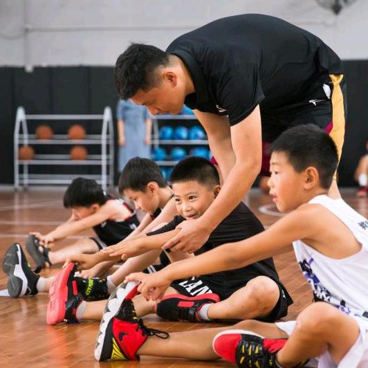 骅翔篮球-韩庆吉