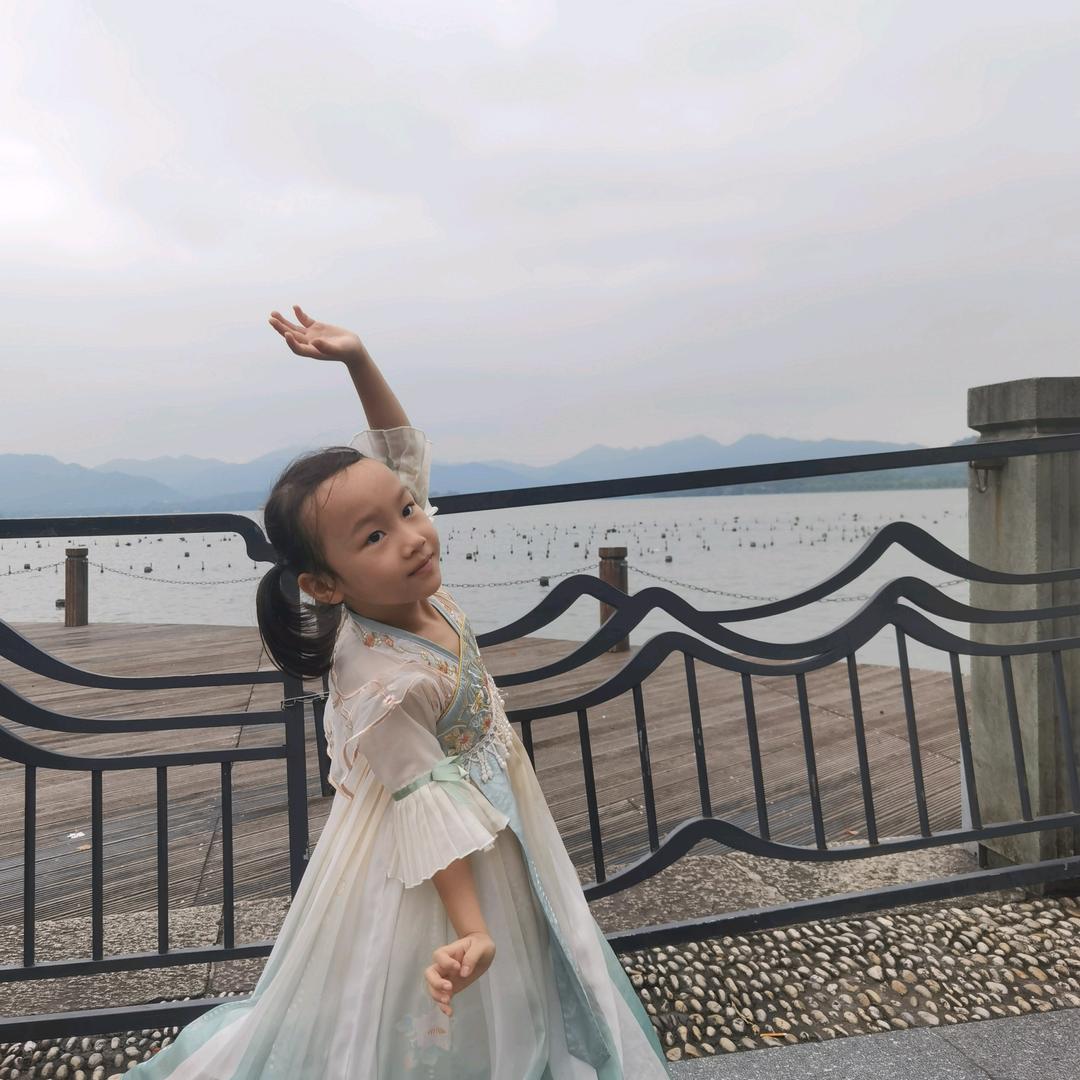 杨易建筑空间设计