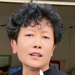 庙头鸡哥（新安辣妹鼓舞团）