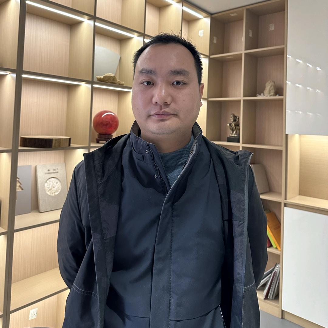 重庆鑫悦居定制衣柜