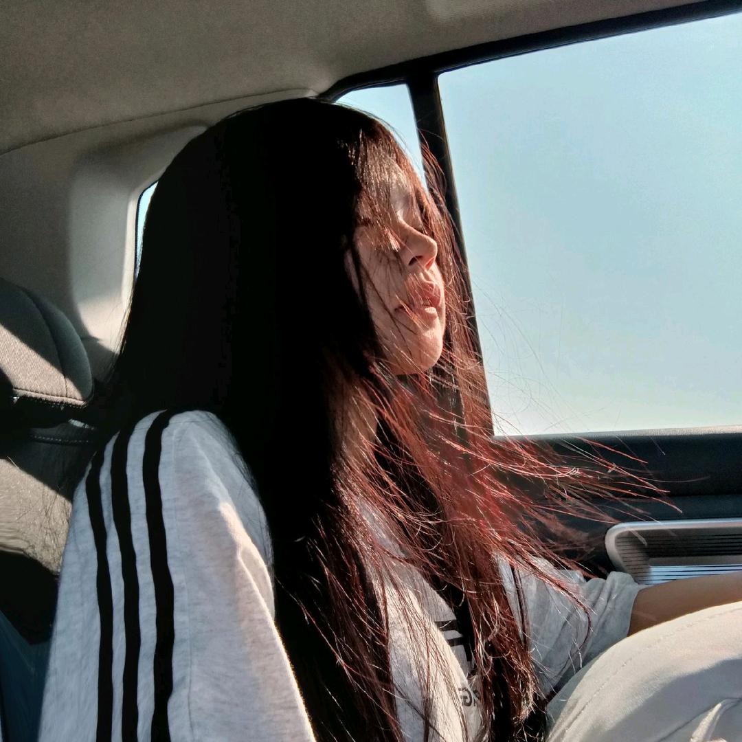 歪歪.