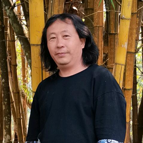 画家洪峰