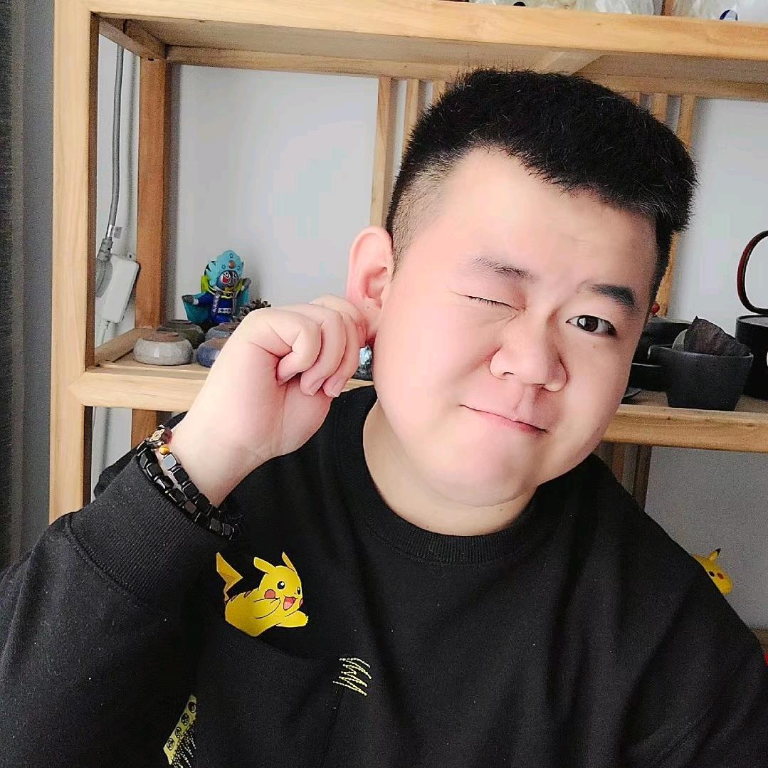 🌈在逃熊🐻咔咔Pikachu
