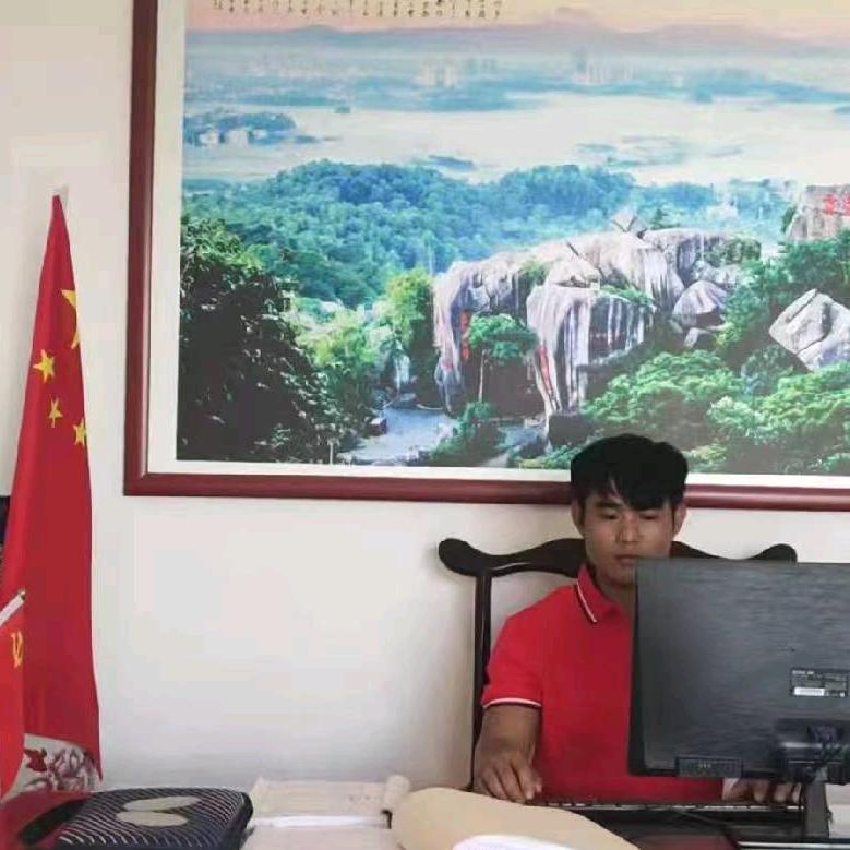 工程部小吴(梁叔挖机团队)