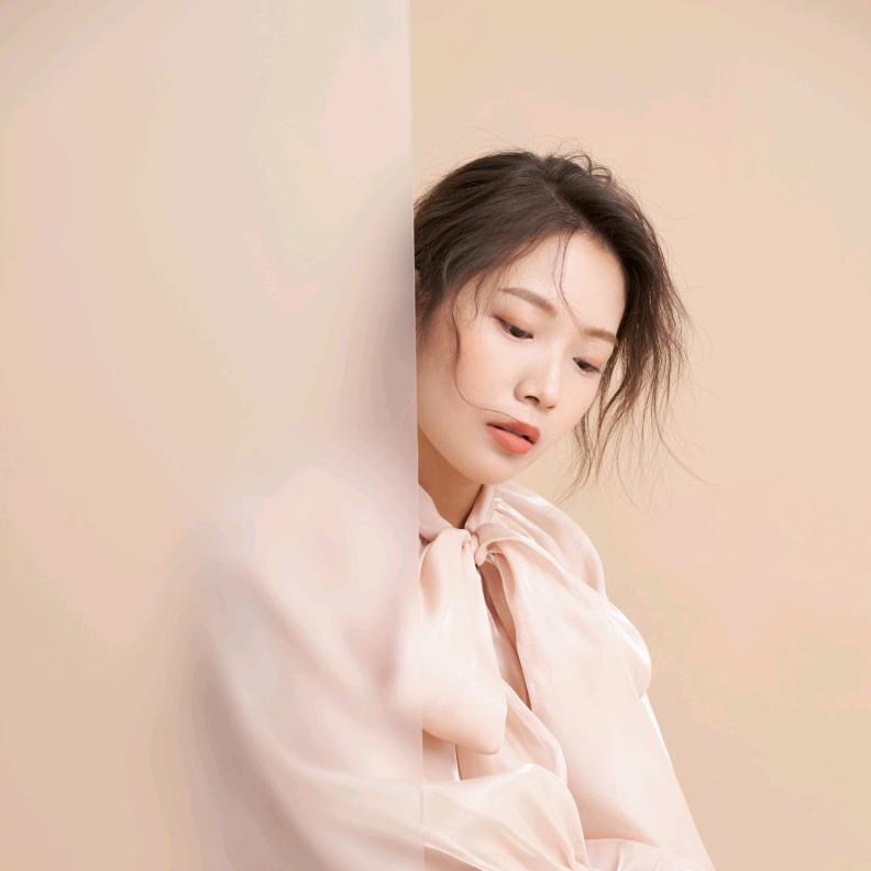 名家居世博园一朵小花