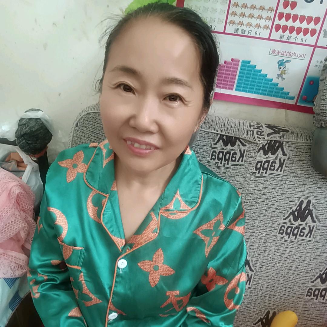 小乔（🐺）下午三点10分直播